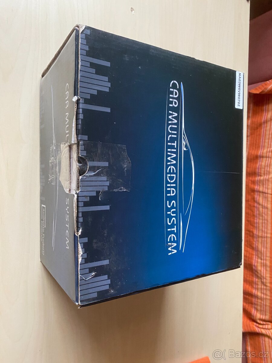 2DIN autorádio Isudar 7´´ do Škoda Octavia 2 - 4