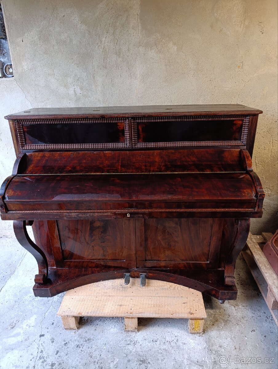 Piano - 4