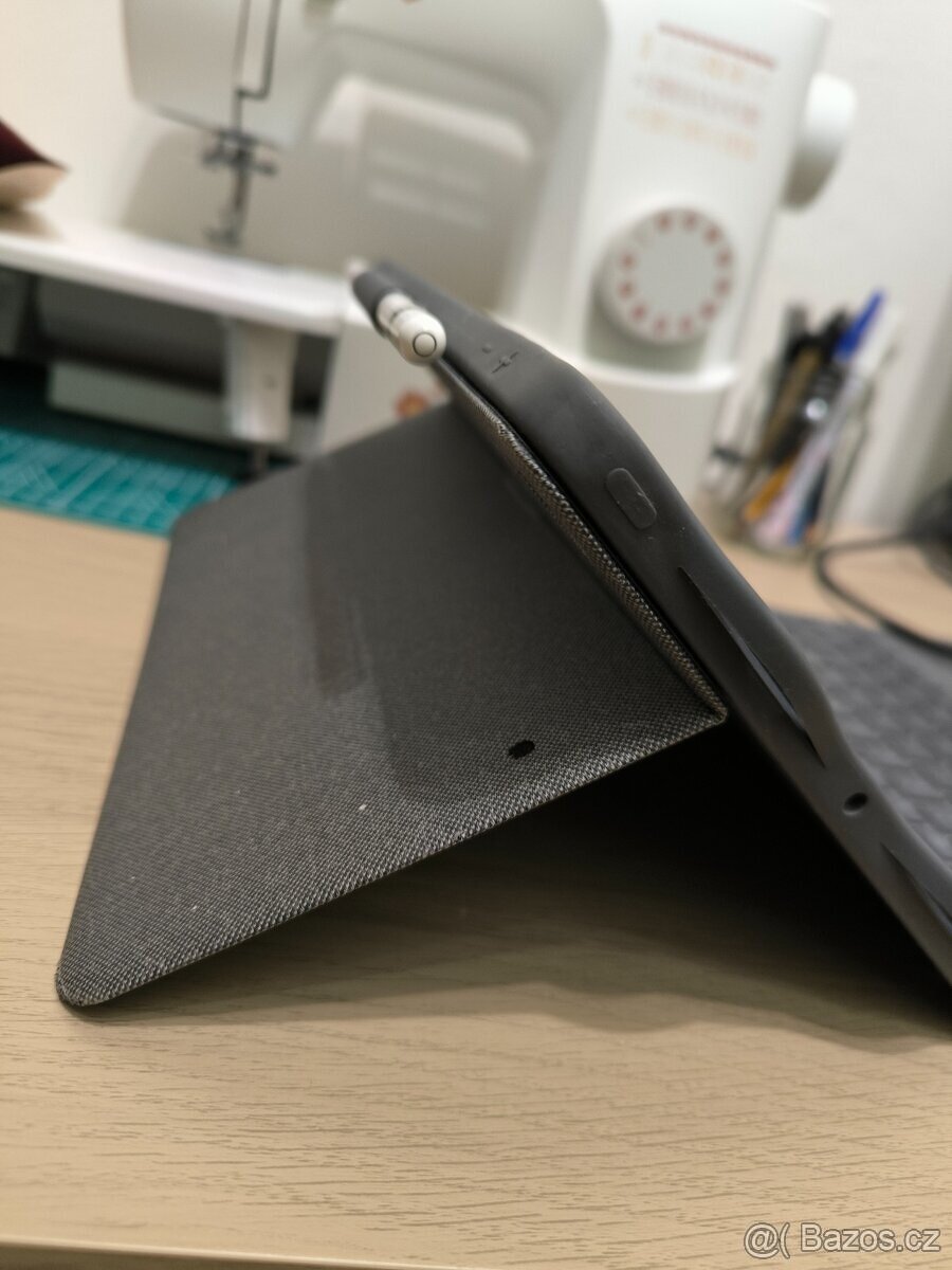 Ipad 10.2 (2021) 64GB, WiFi s tužkou a obalem - 4