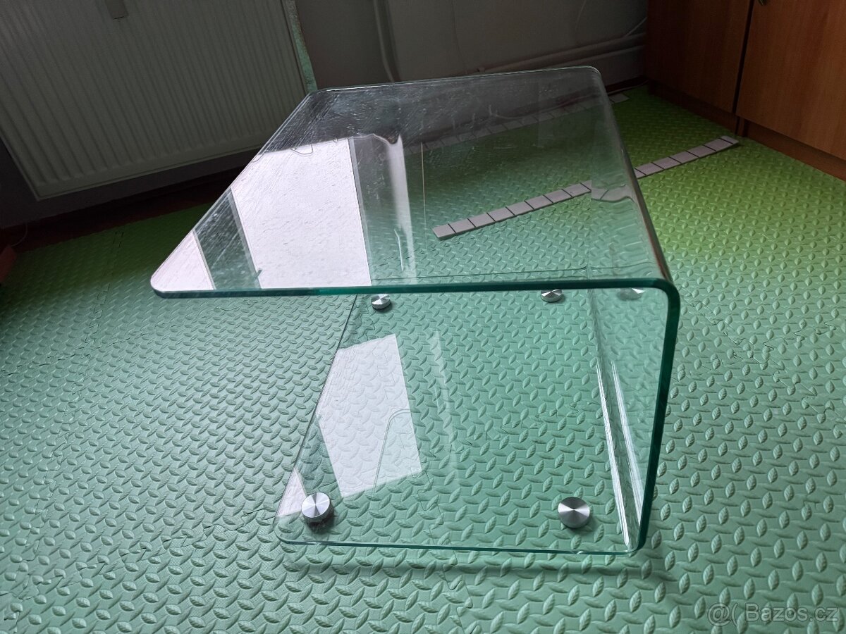Skleněný stůl - 4