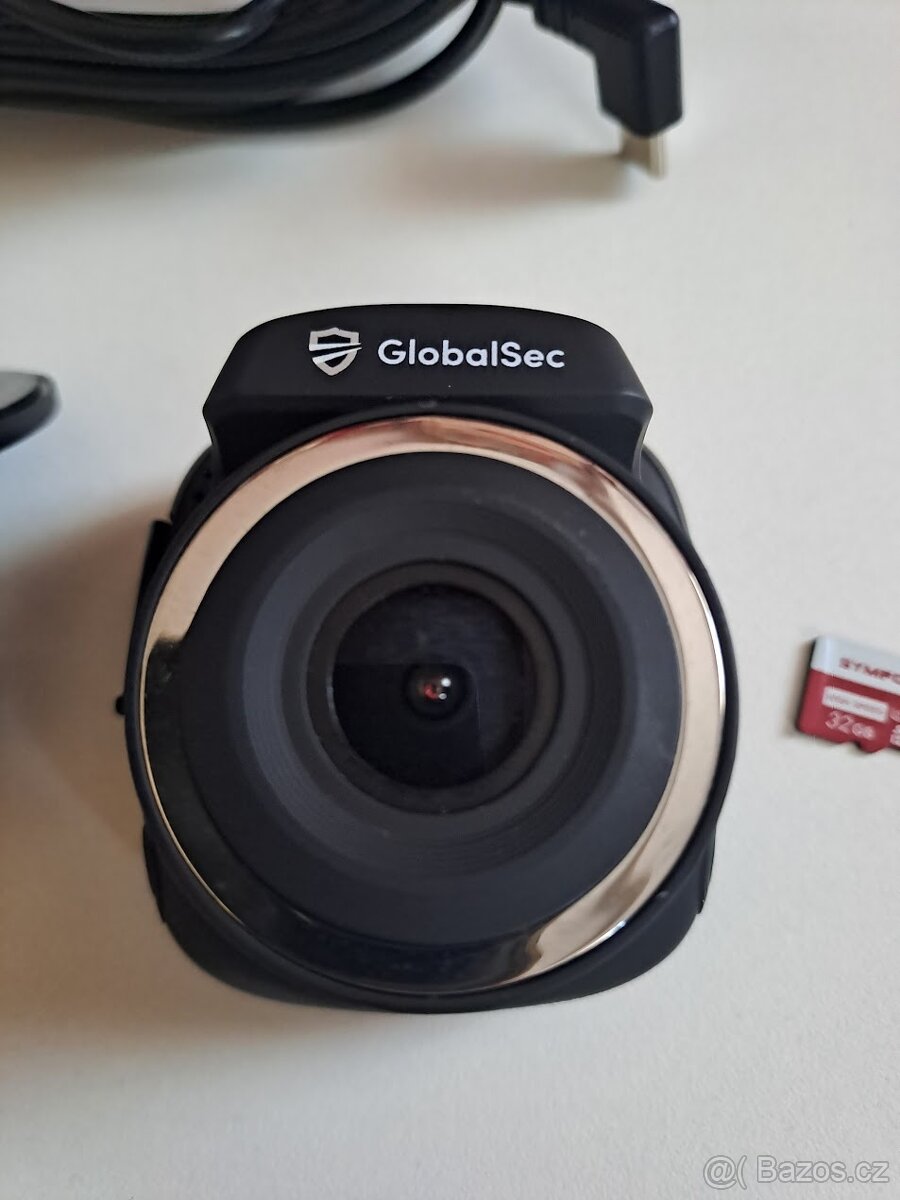 Kamera do Auta Full HD GlobalSec - 4