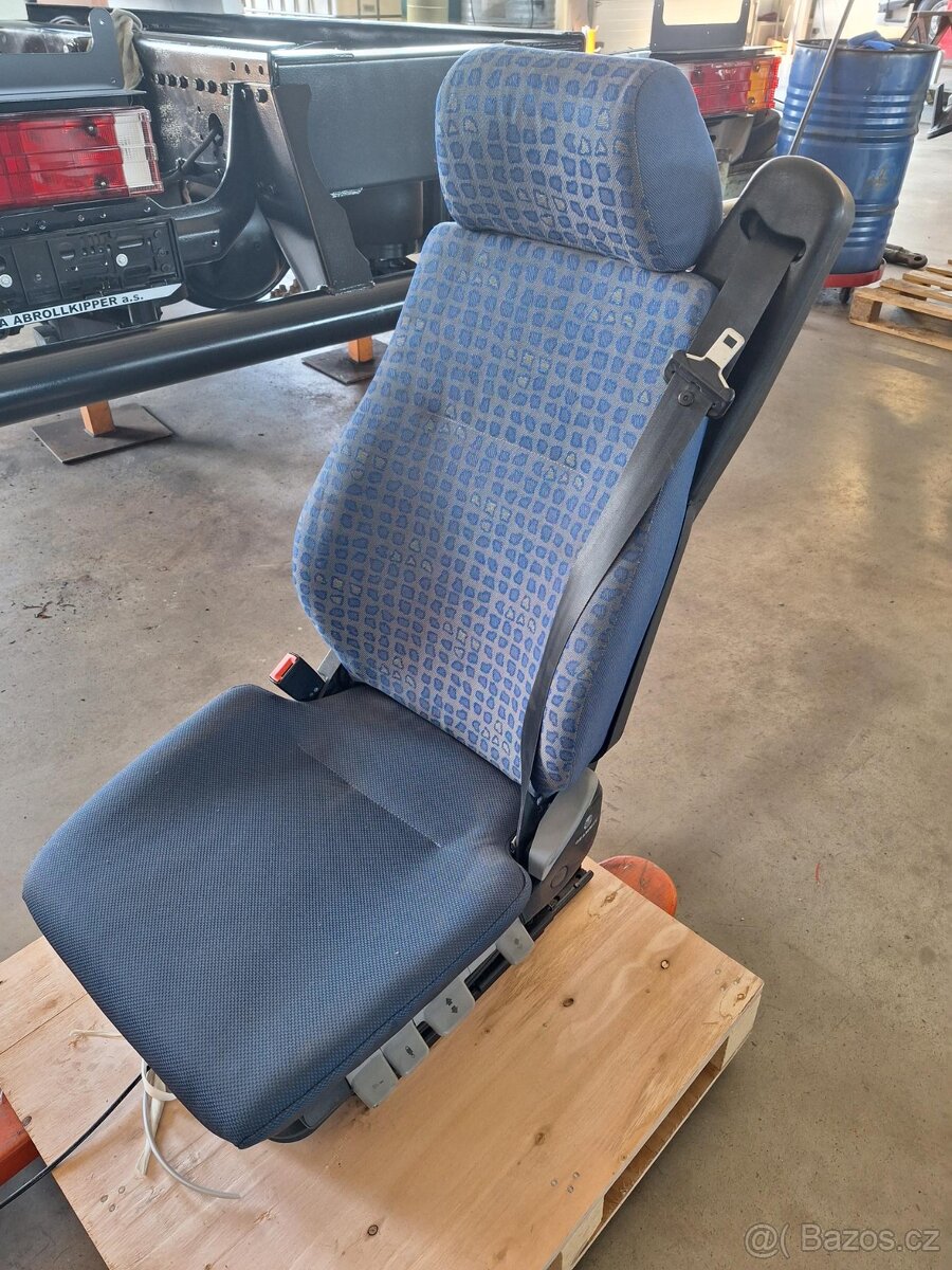 Sedadlo sedačka MAN L2000 Grammer - 4