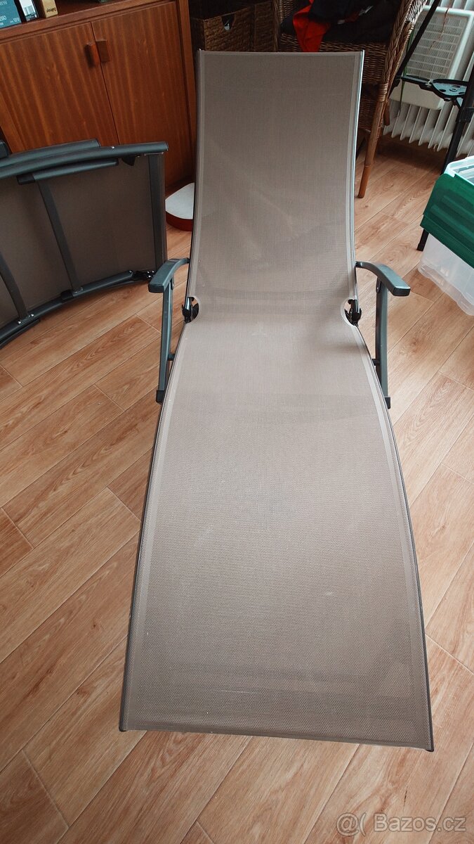 Polohovací lehátko - 4