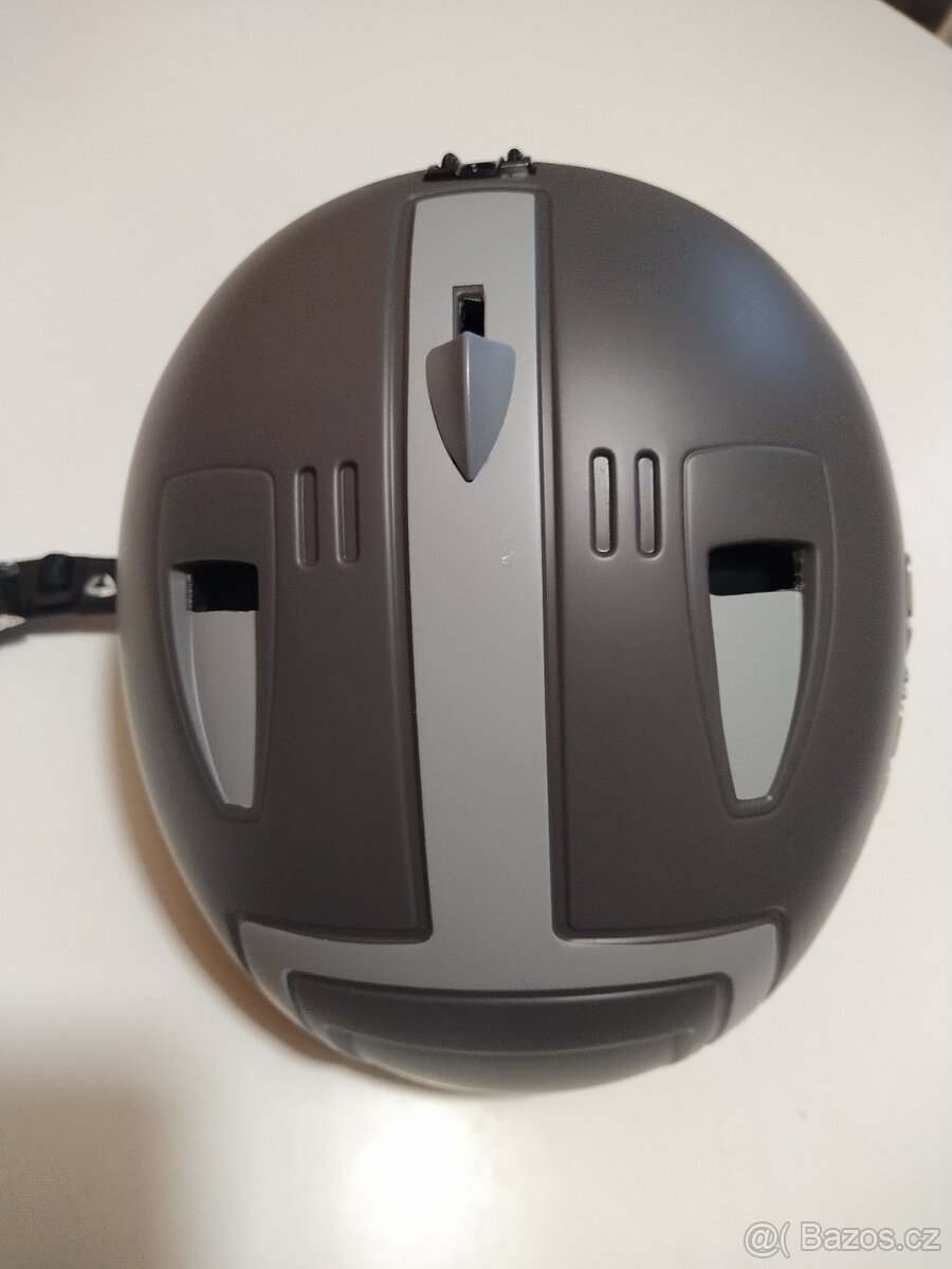 Lyžařská helma. - 4