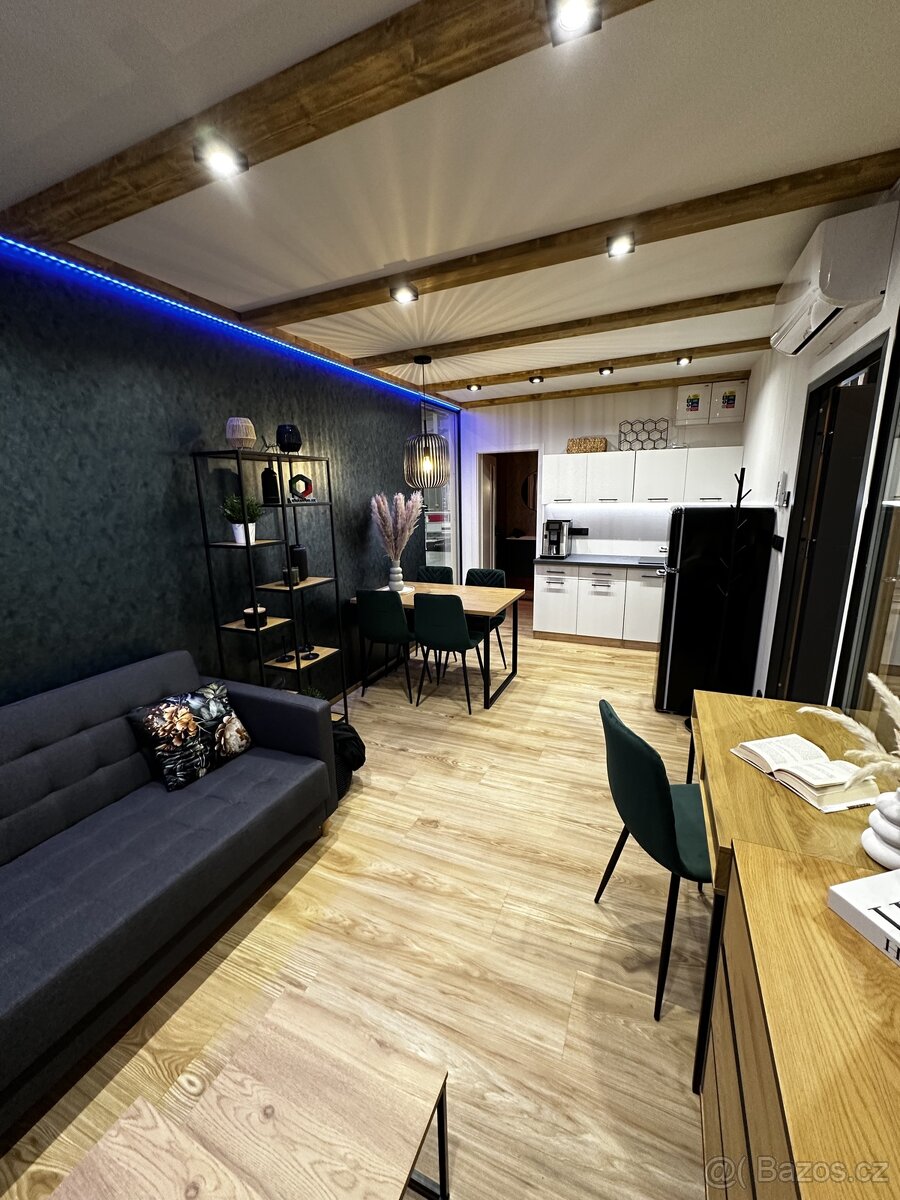 Chata 8x3 s terasou - 4