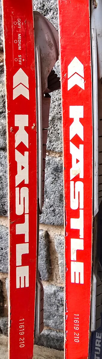 KASTLE 210 + BOTY ROSSIGNOL 45 - 4