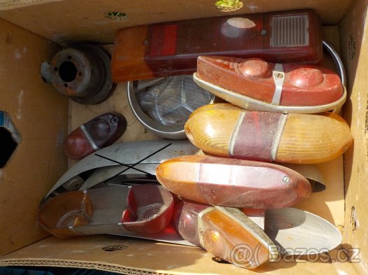 Mlhovky,světla,blinkry,přepínače,díly na Aro 10,CV2.... - 4