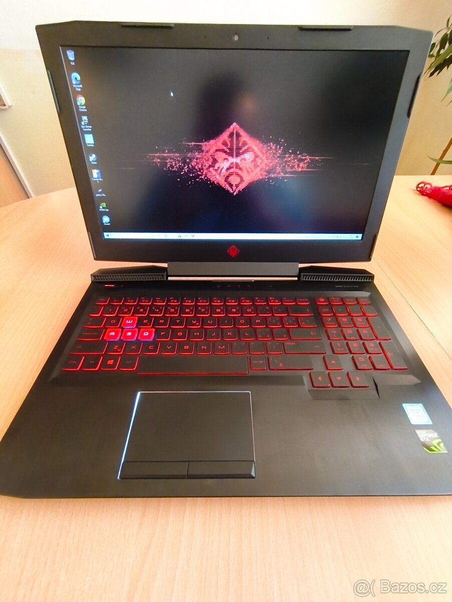 HP OMAN 15 - herní notebook - 4
