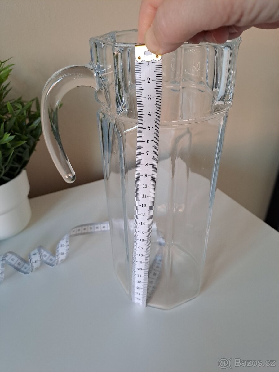 Skleněný džbán - 4