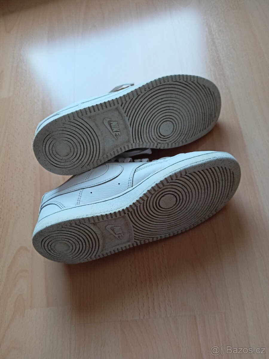 Boty Nike v.6,5 - 4