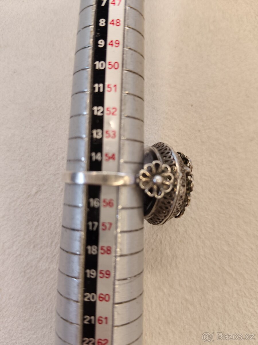 Stříbrný prsten - 4