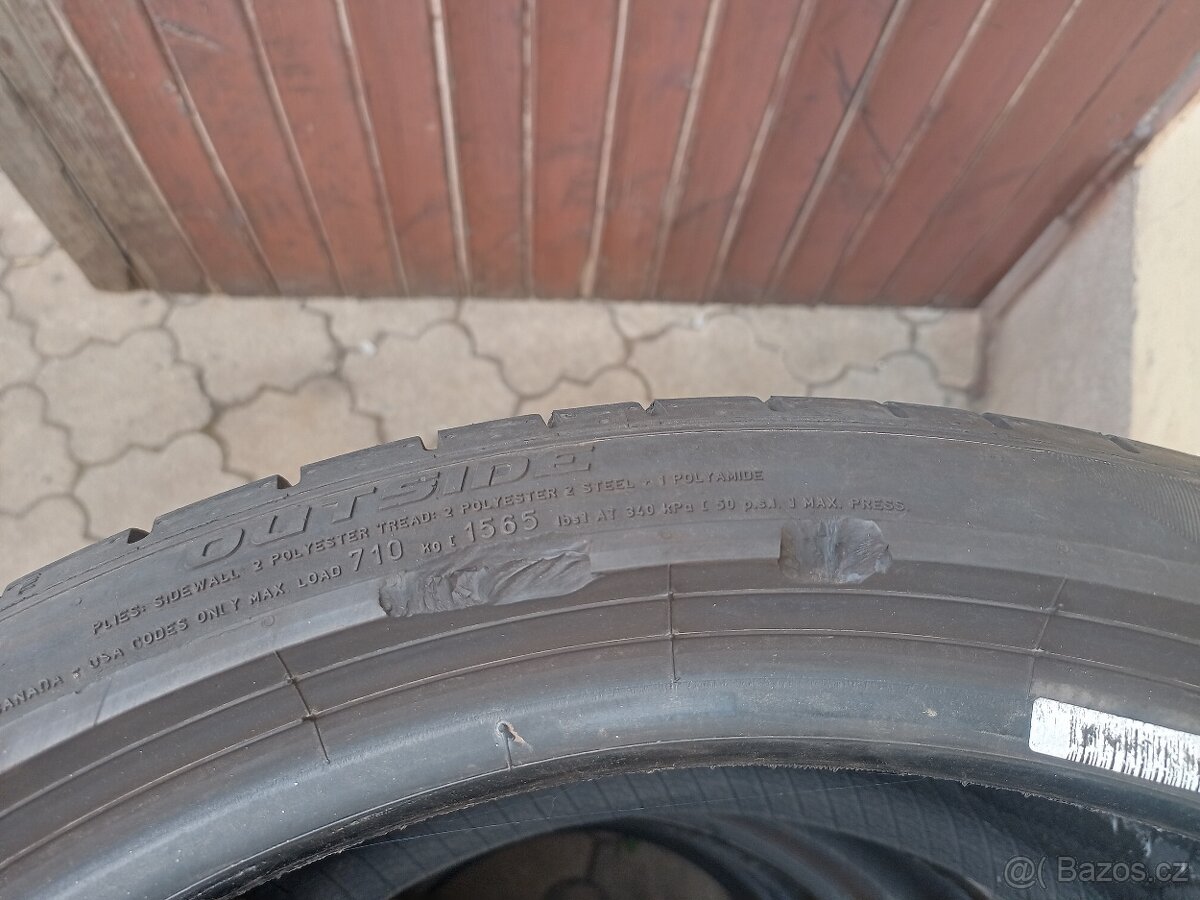 Pirelli 255/35/19 - 4