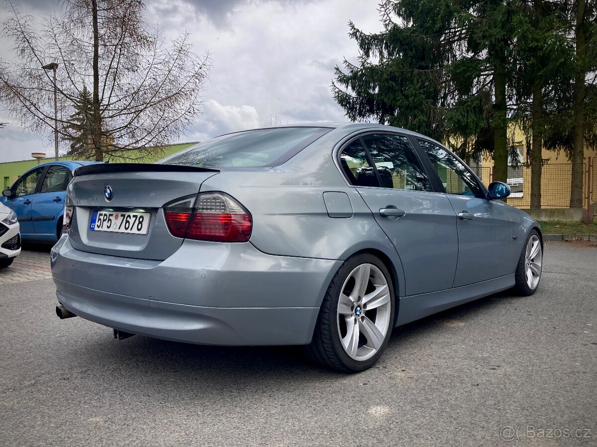 BMW e90 325d - 4
