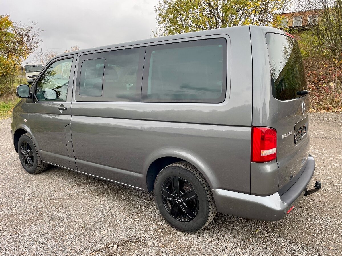 VW Multivan,T5, 2.0 TDI-103 KW, r.v.2011,7míst,Webasto. - 4