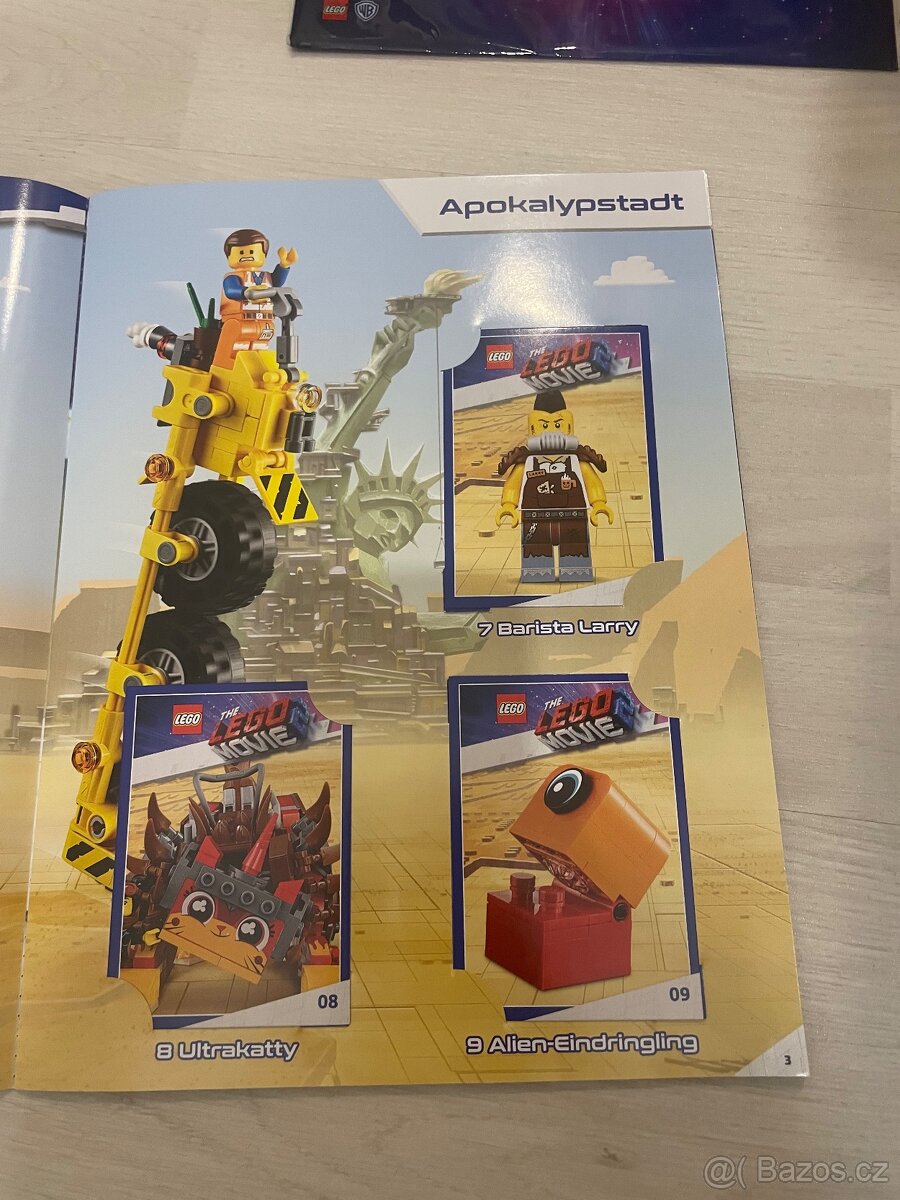 The LEGO Movie 2: Awesome Collector Album - 4