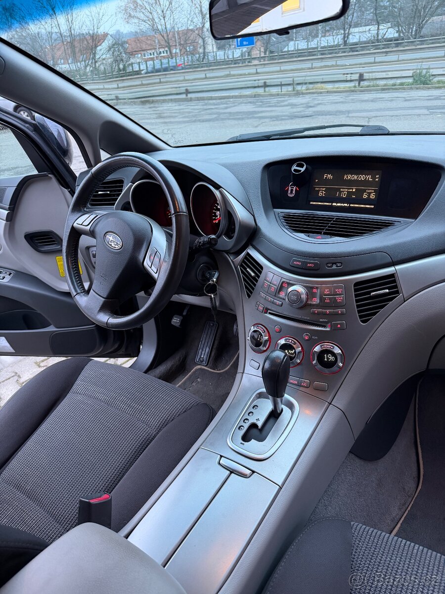 Subaru Tribeca ultimátní 4X4 silný 3.0i 180kw - 4