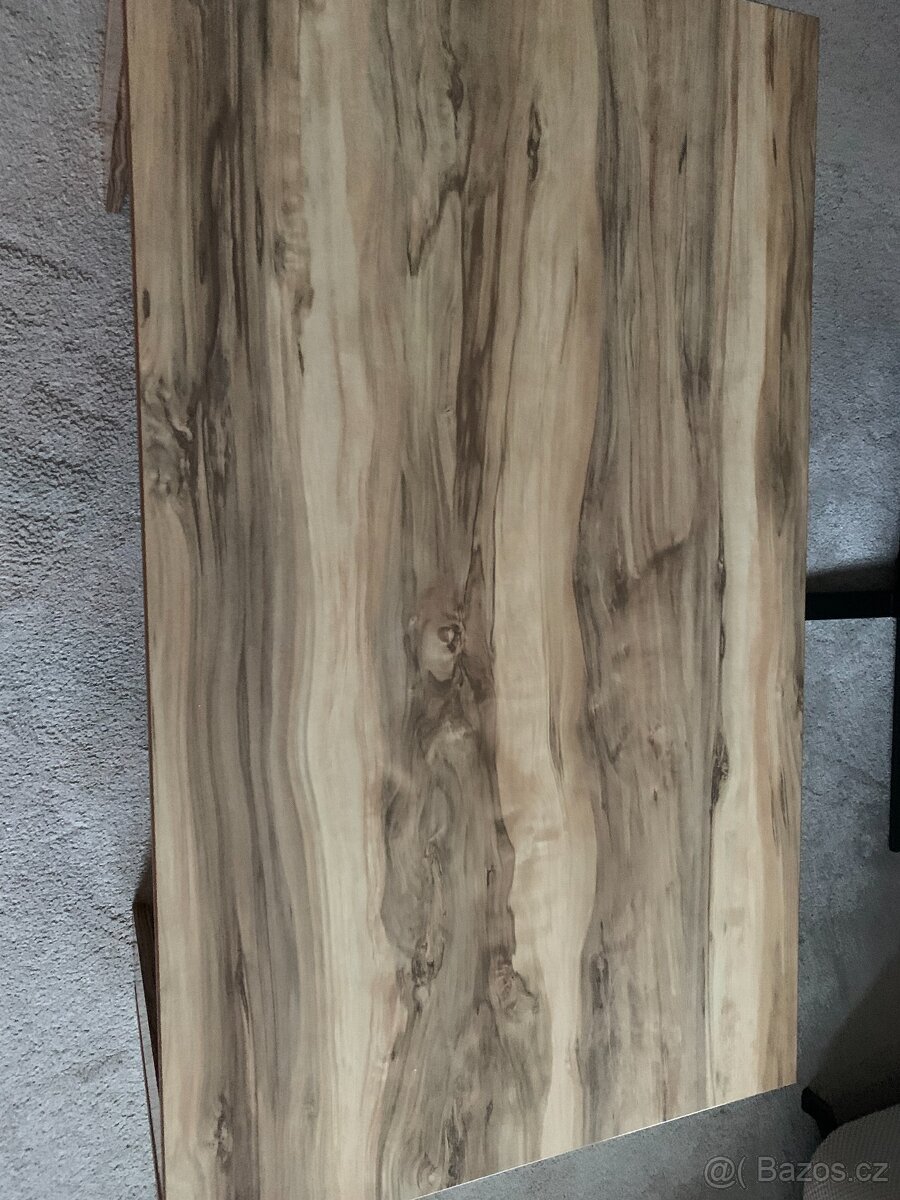 Konferenční stolek - 4