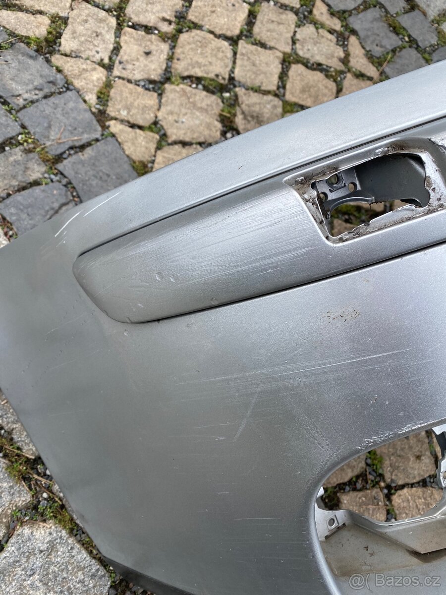 VW Golf 5 přední nárazník - 4