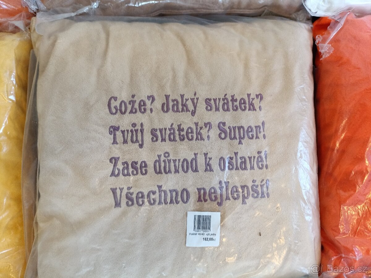 Polštář s výšivkou nový - 4