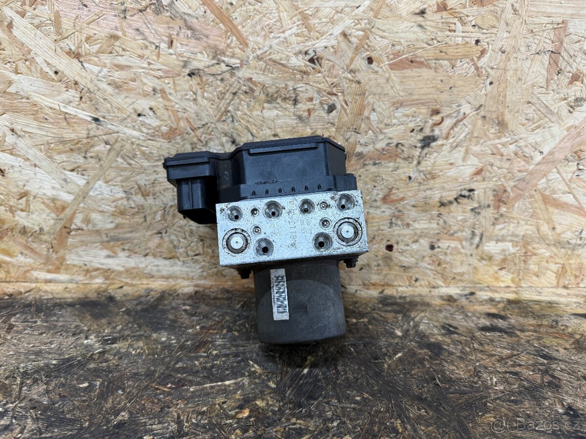 ŘÍDICÍ JEDNOTKA ABS 3AA614109AB - 4