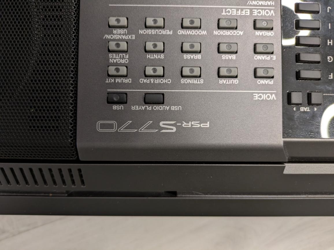 Yamaha psr s 770 - 4