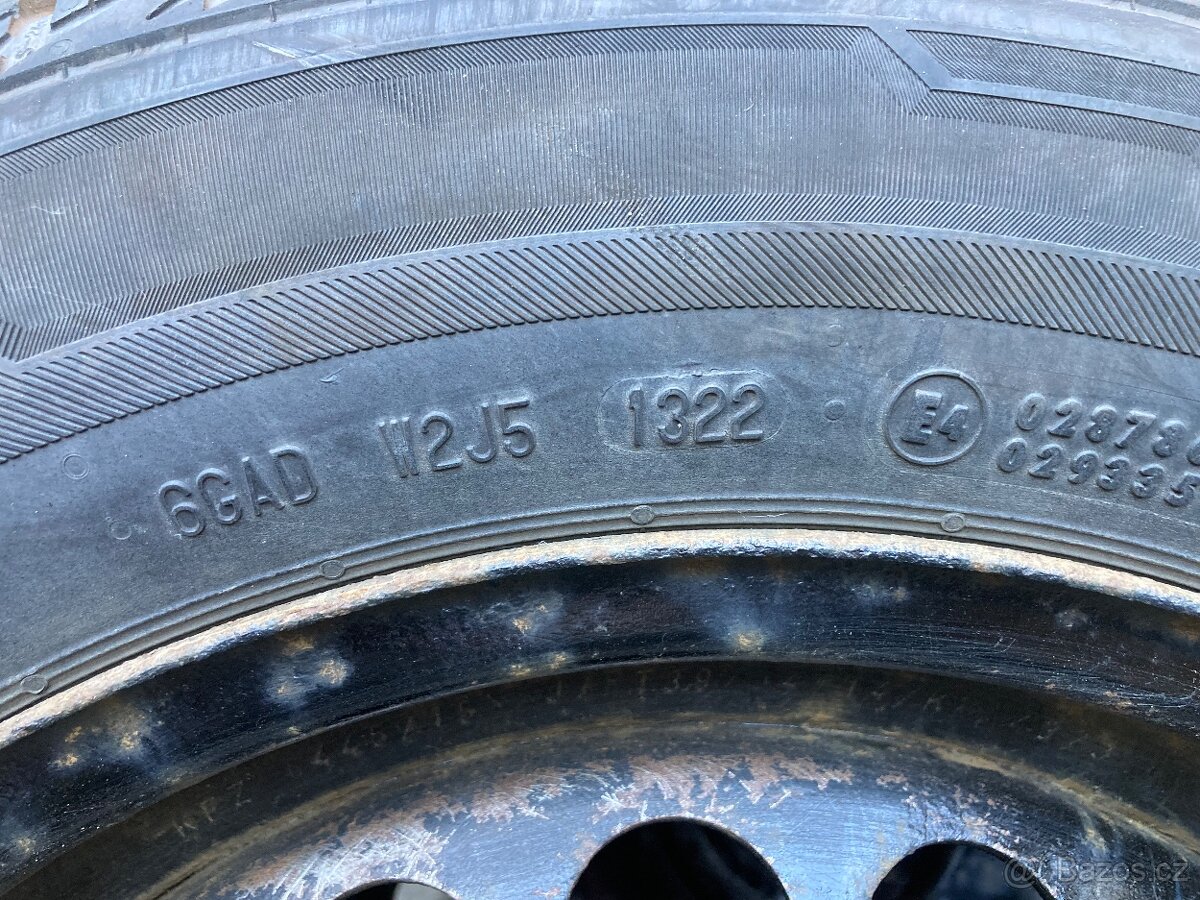 Sada zimní pneu+diskyR15 - 4