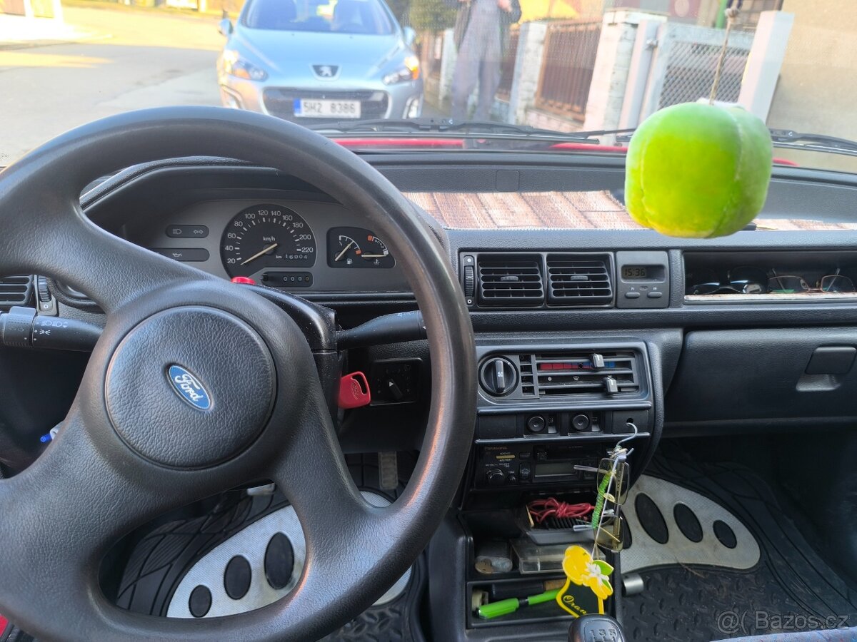Ford fiesta - 4