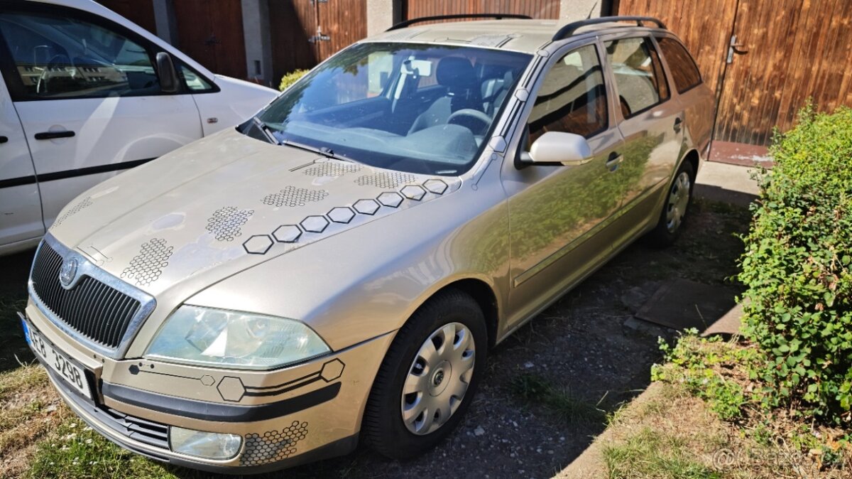 Škoda Octavia combi 2.0 FSI - 4