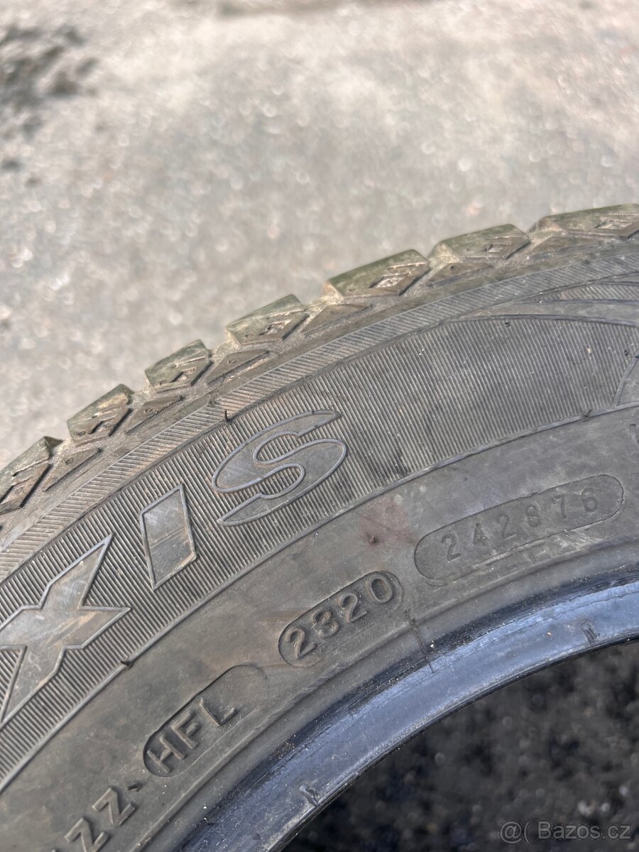 Zimní pneu 205/60R15 - 4