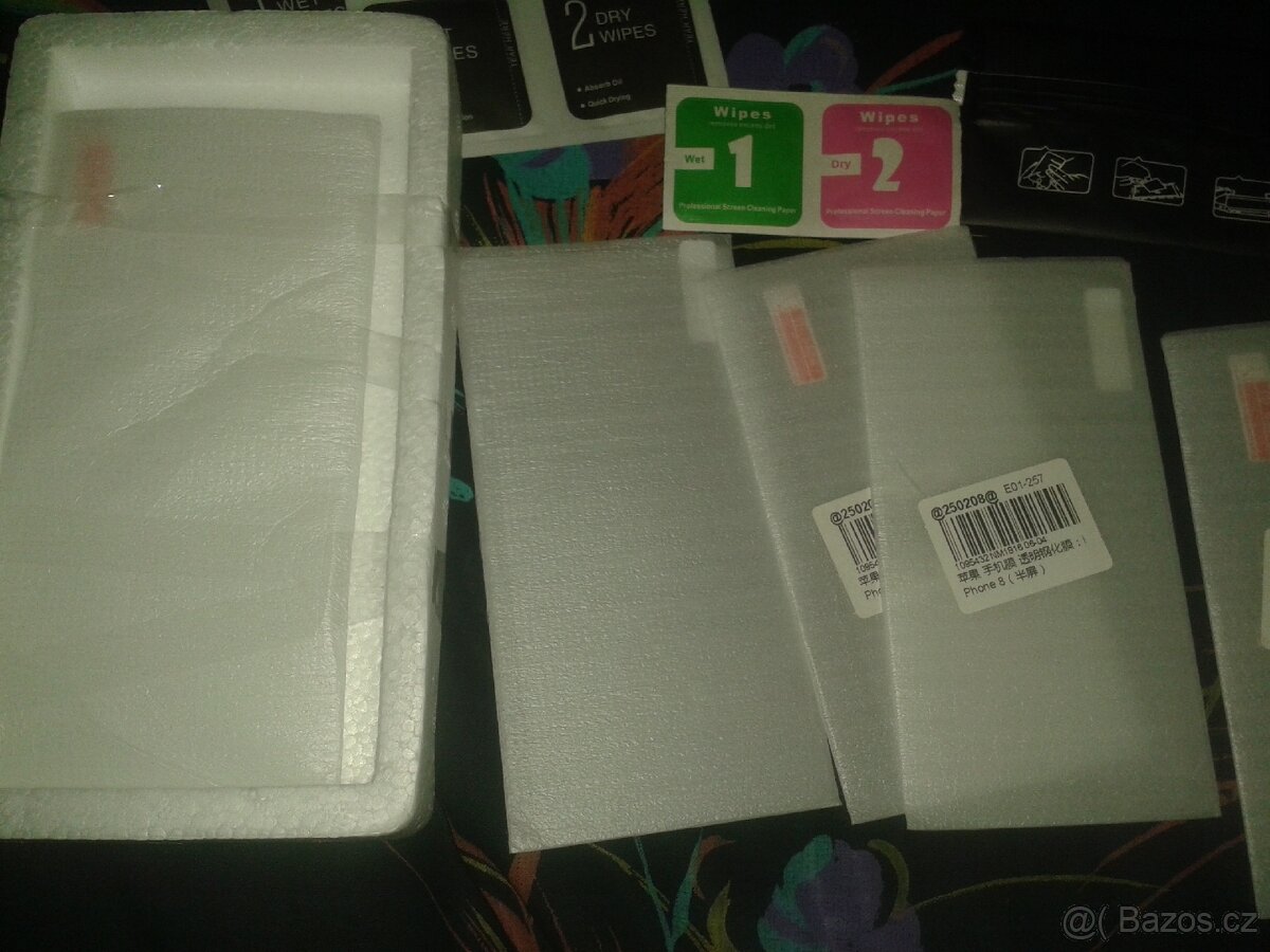 Tvrzené sklo Phone8 - 4