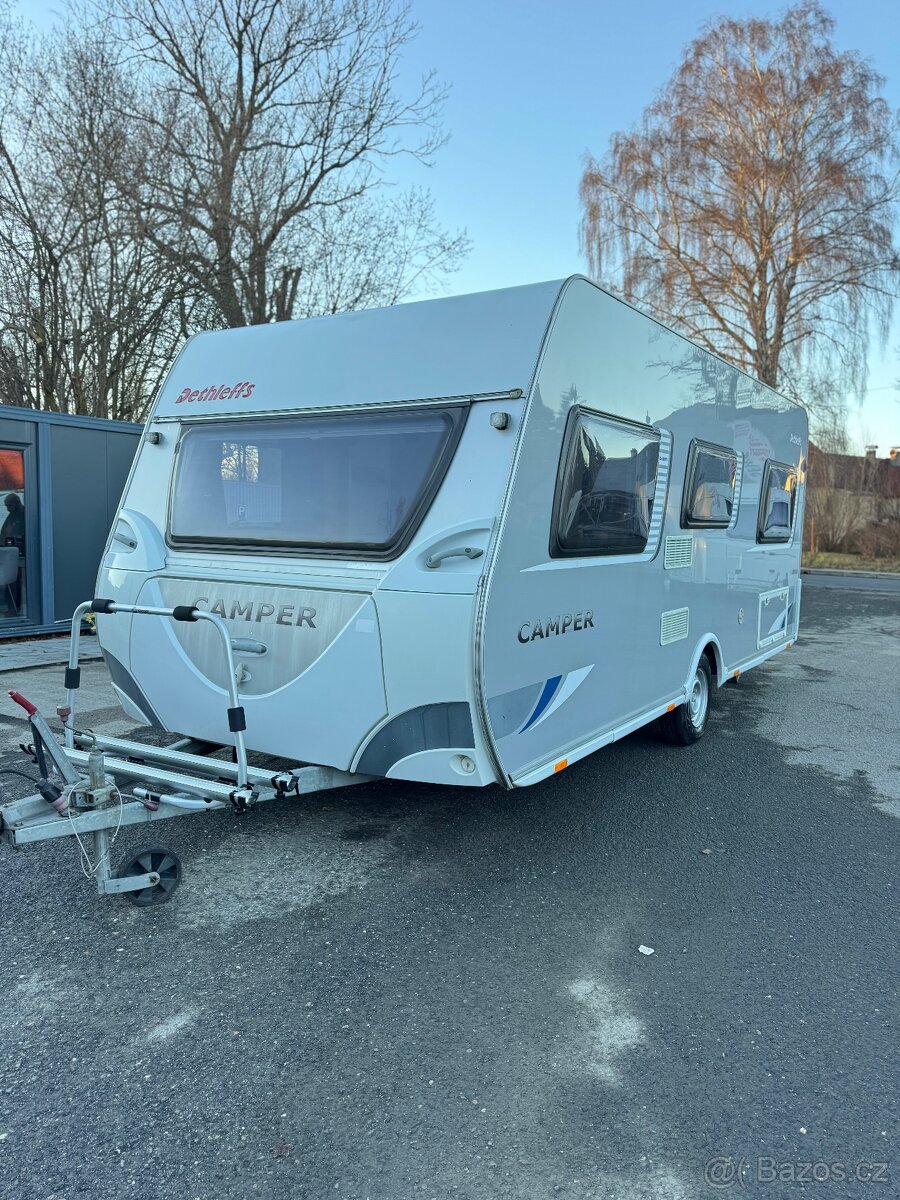 Dethleffs Camper 510 ~ francouzská postel - 4