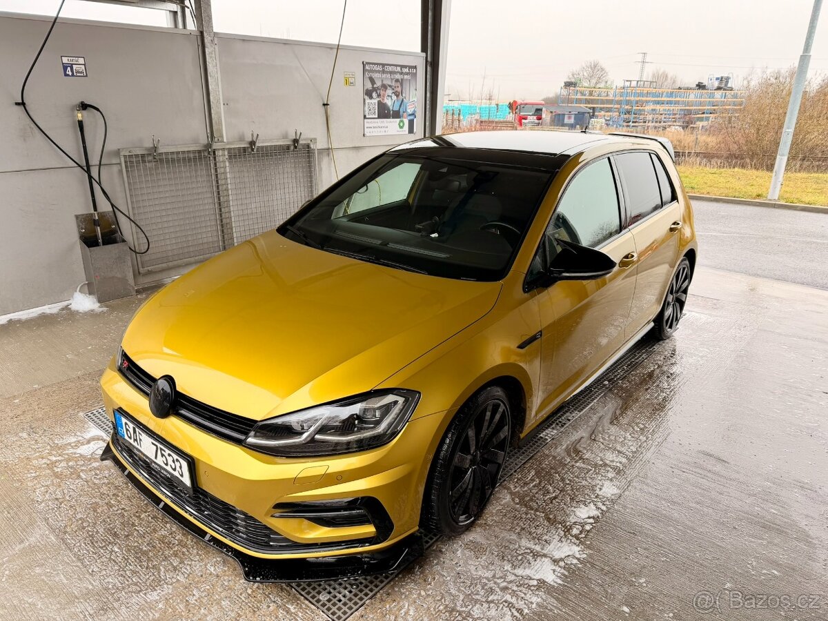 VW Golf 7.5 R-line DSG - 2017 MAX VÝBAVA - super stav - 4