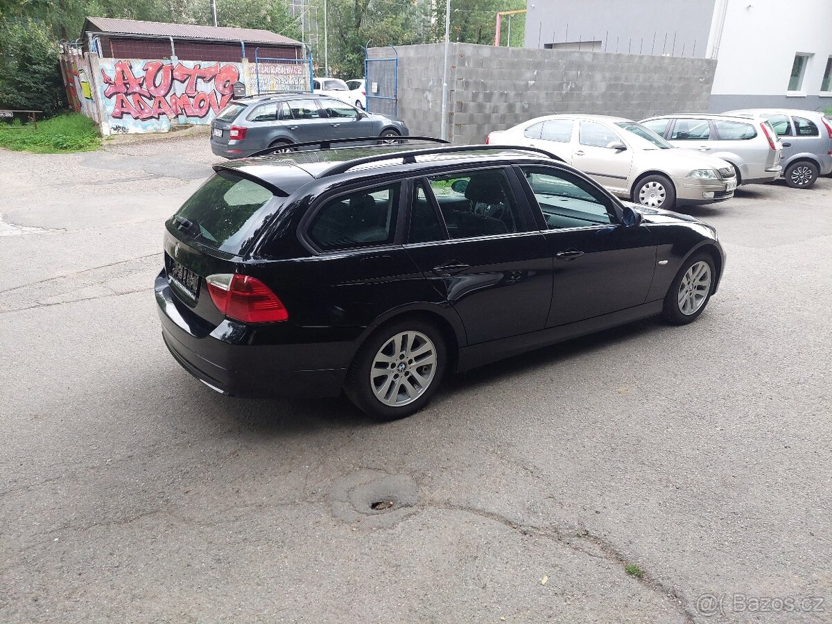 BMW 318i ,E91, 105kw, rok 2008... - 4