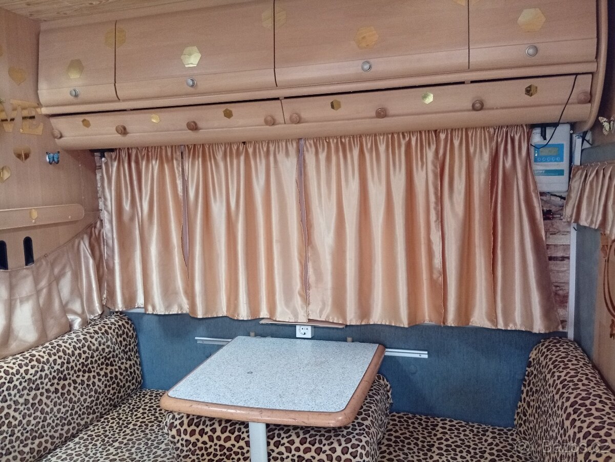 Obytný automobil - 4