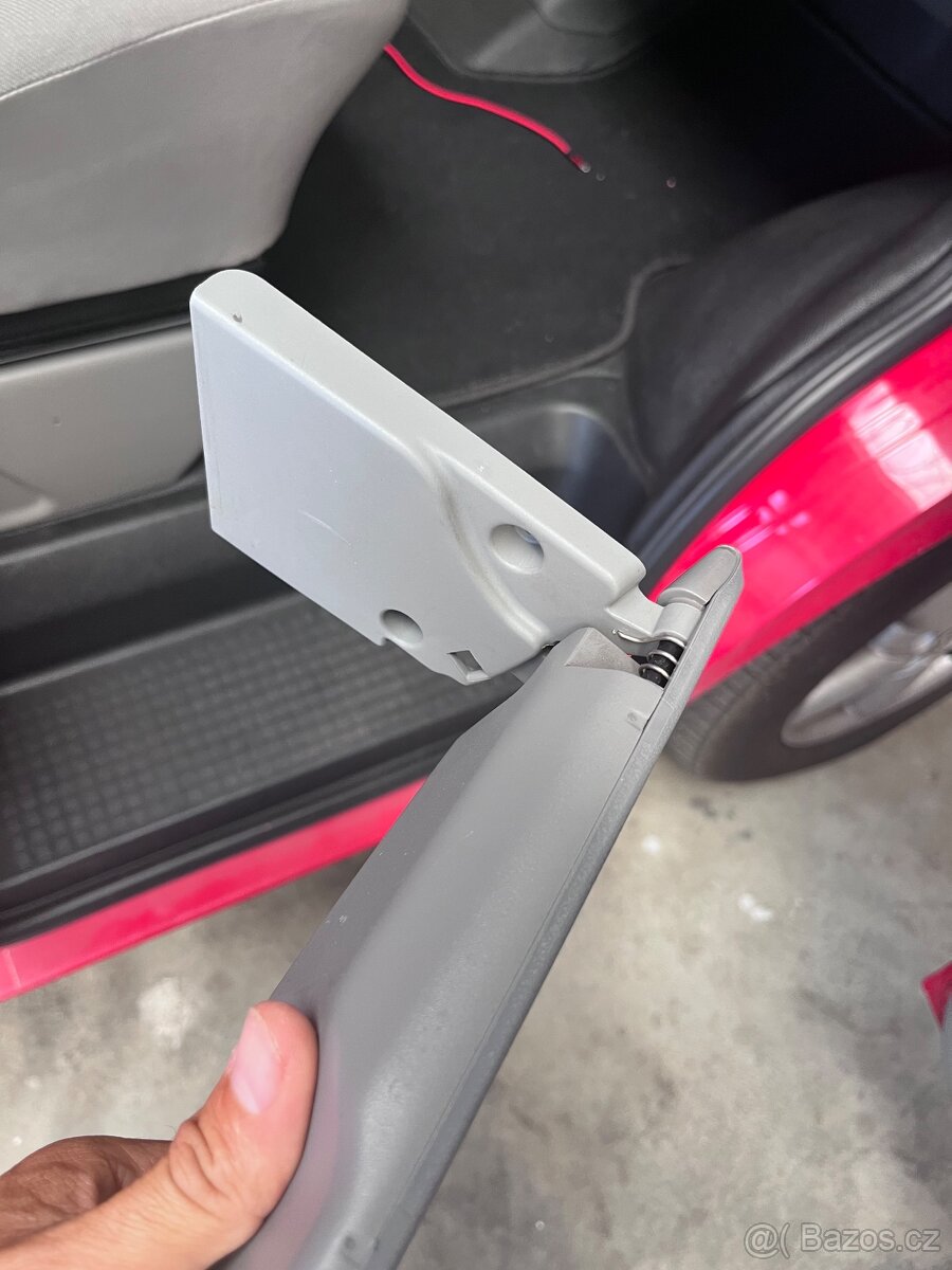 Vw T4 zamykací přihrádka - 4