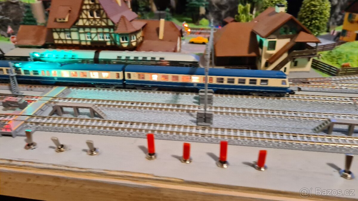 Vláčky N - osobní souprava Fleischmann - 4