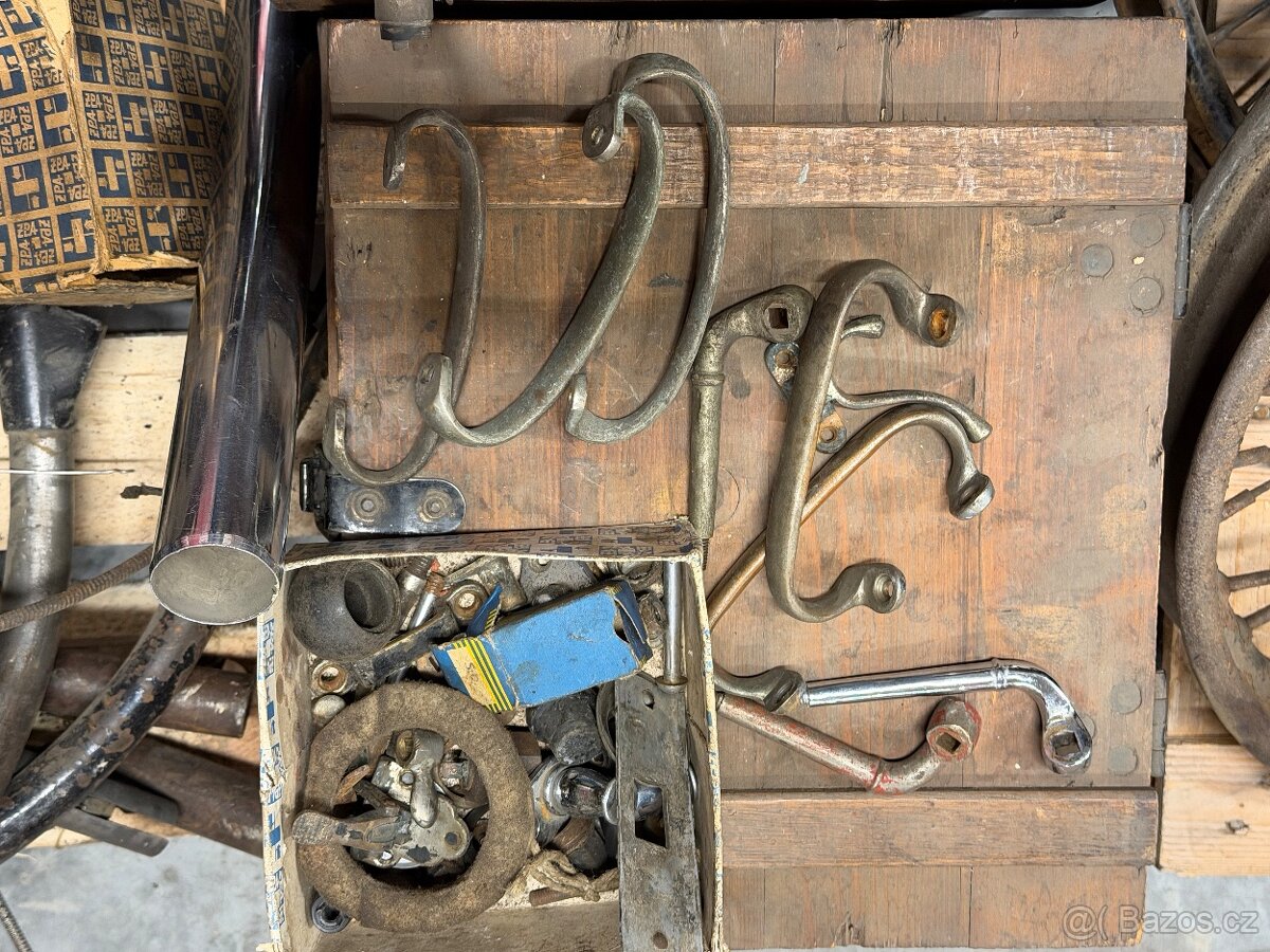 TATRA 11 a 12 i 54 - 4