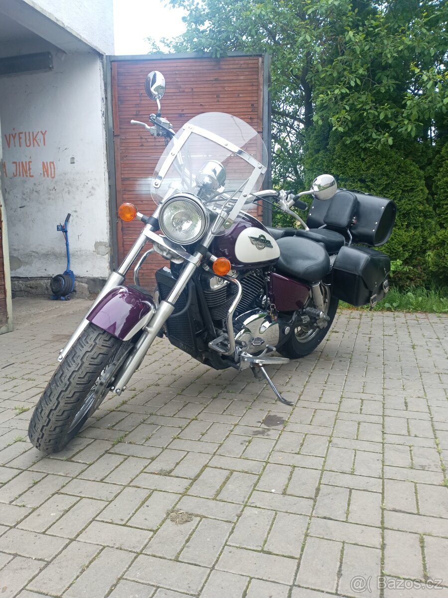 Prodám Hondu Shadou VT 1100 C2 - 4