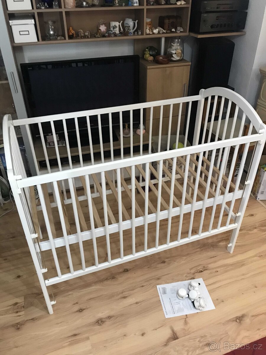 Postýlka dřevěná bílá - 4