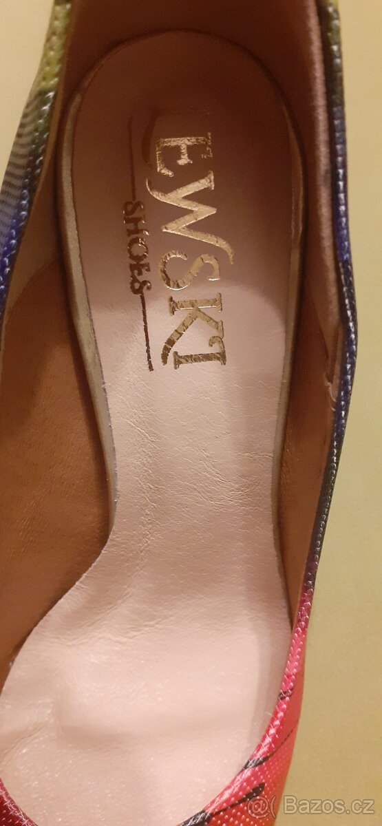 Dámské kožené lodičky vel. 36 - 4