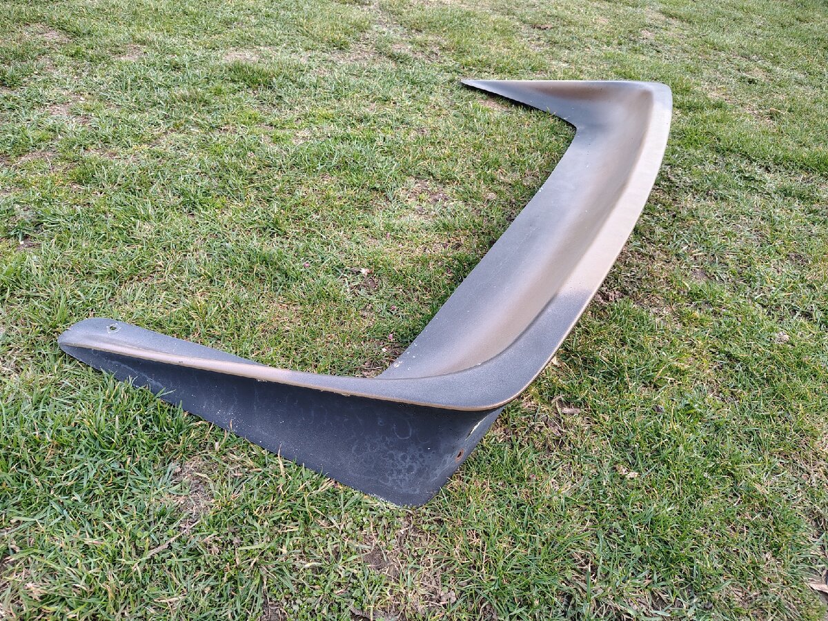 LR křídlo - vana - Škoda 105-120-125-130 - 4