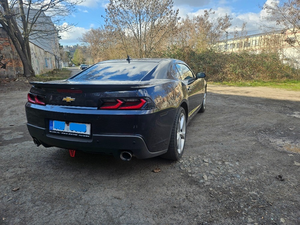 Chevrolet Camaro - 4