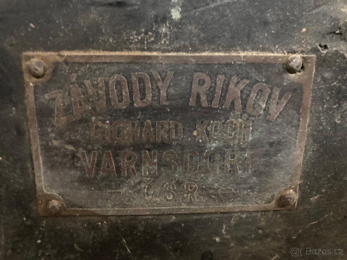 Hoblovka srovnačka - 4