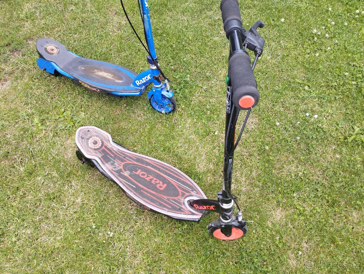 Elektrická dětská koloběžka Razor Power Core - 4