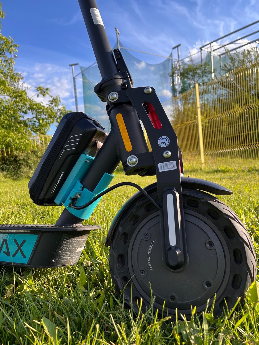 Lamax Elektrokolobežka - 4