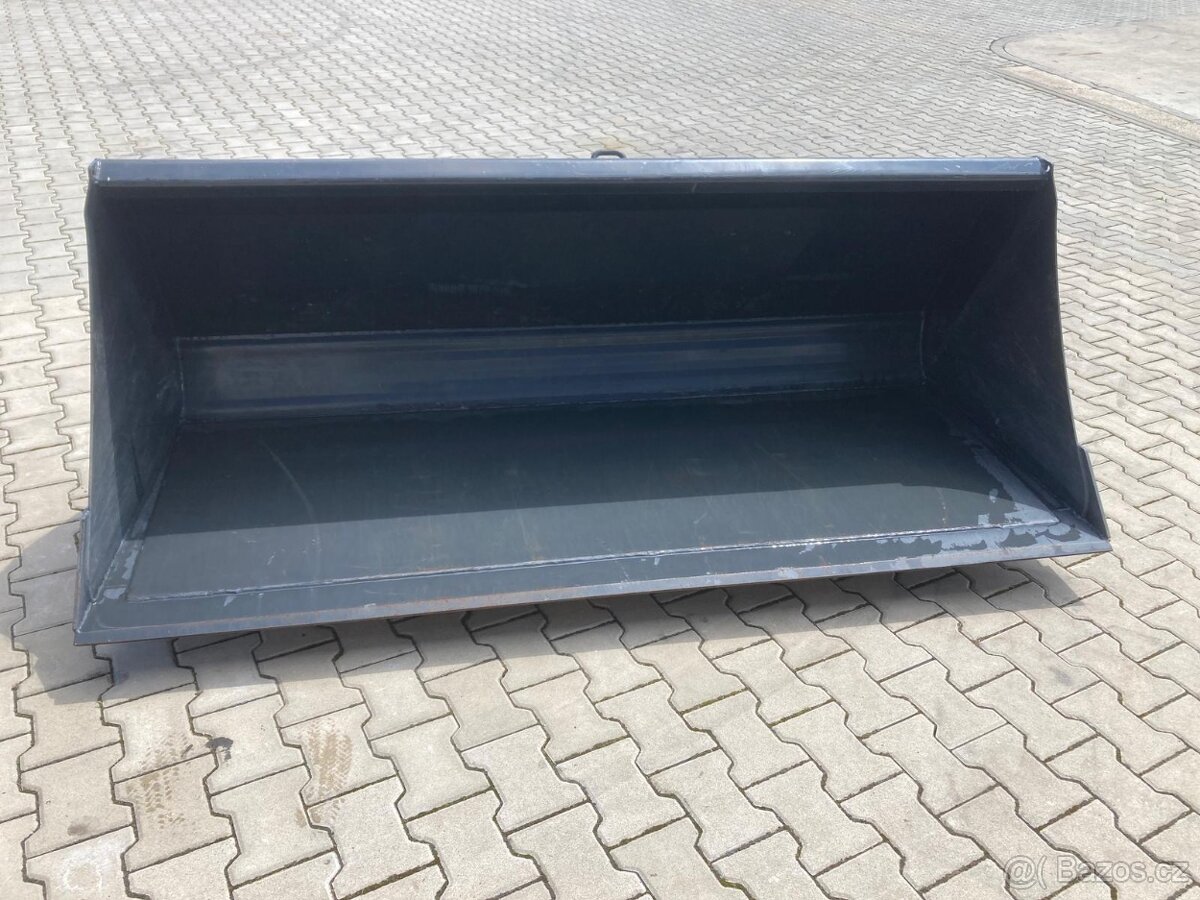 Čelní lopata STOLL - 4