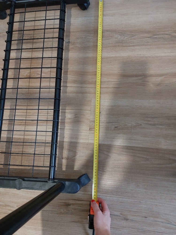 Pojízdné věšáky JYSK - 4