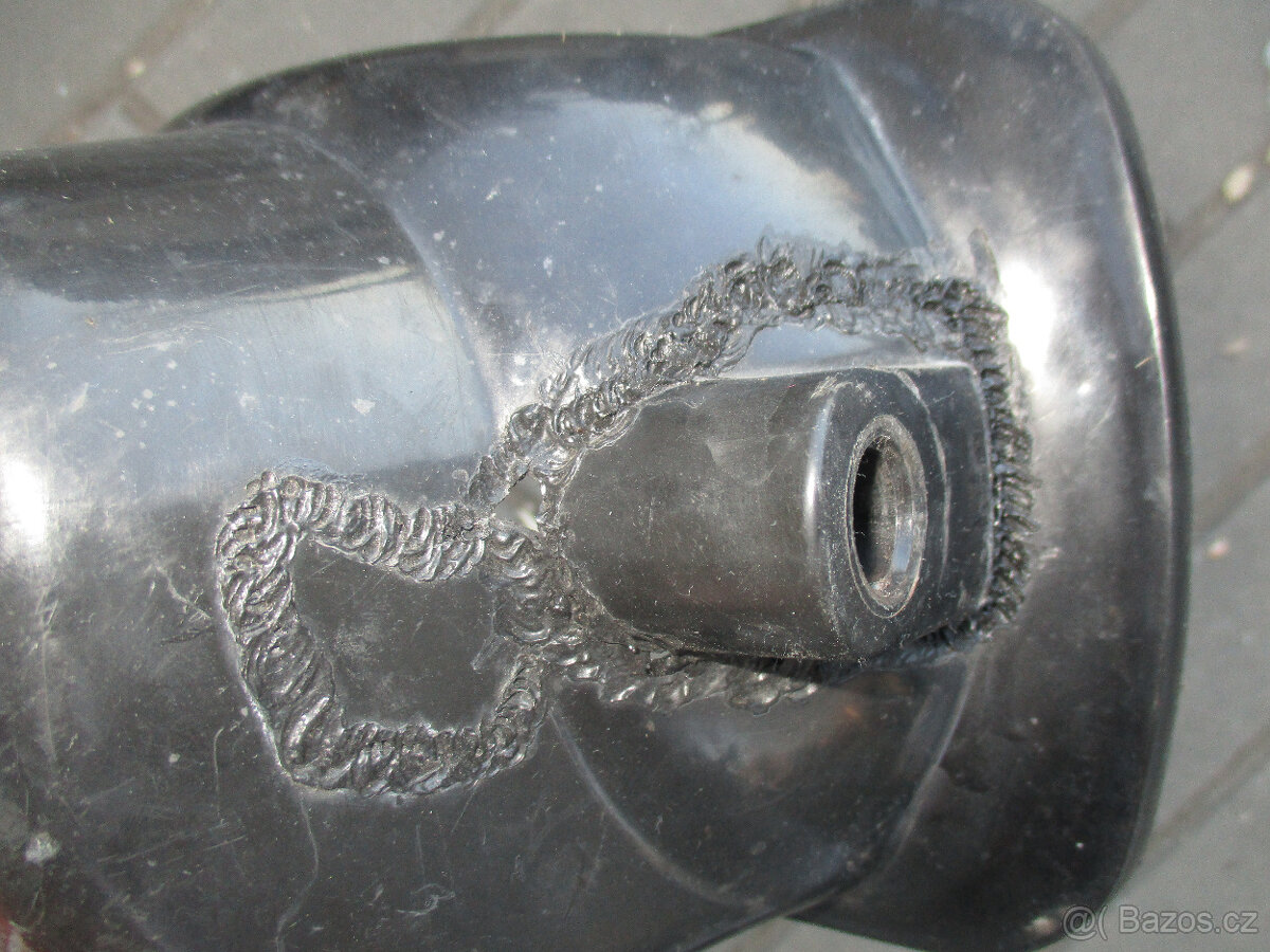 Zadní kryt světla s rámečkem JAWA 350/640, ČZ 180 - 4