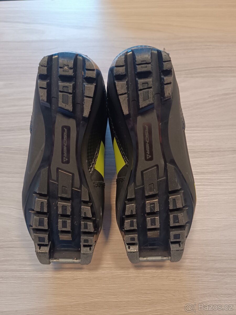 BOTY NA BĚŽKY FISCHER, vel.32, NNN - 4