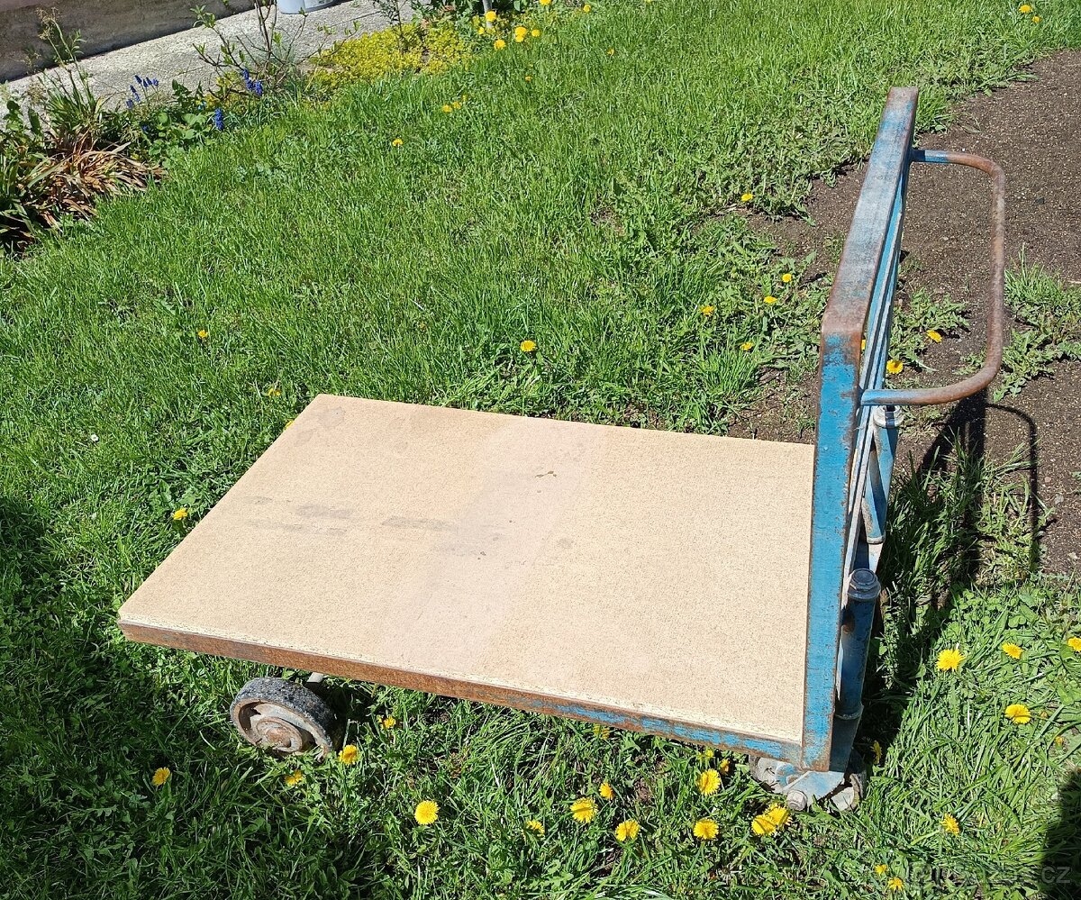 Prodám dílenský vozík na přepravu materiálu , - 4